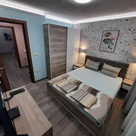 апартамент еделвайс варна/edelvays Apartmán