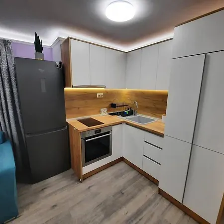 апартамент еделвайс варна/edelvays Apartmán