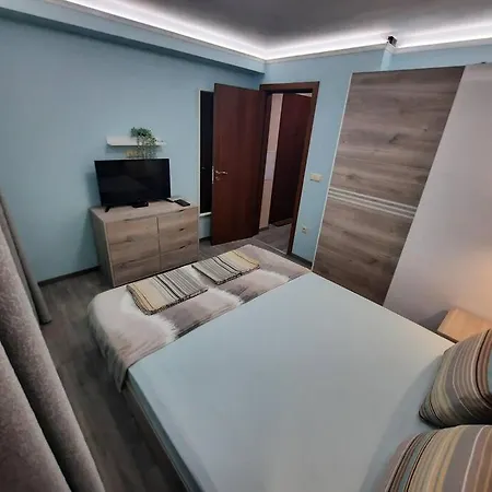 апартамент еделвайс варна/edelvays Apartment *